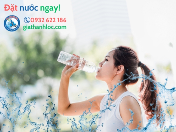 Dùng Aquafina 1,5L khi tập thể dục